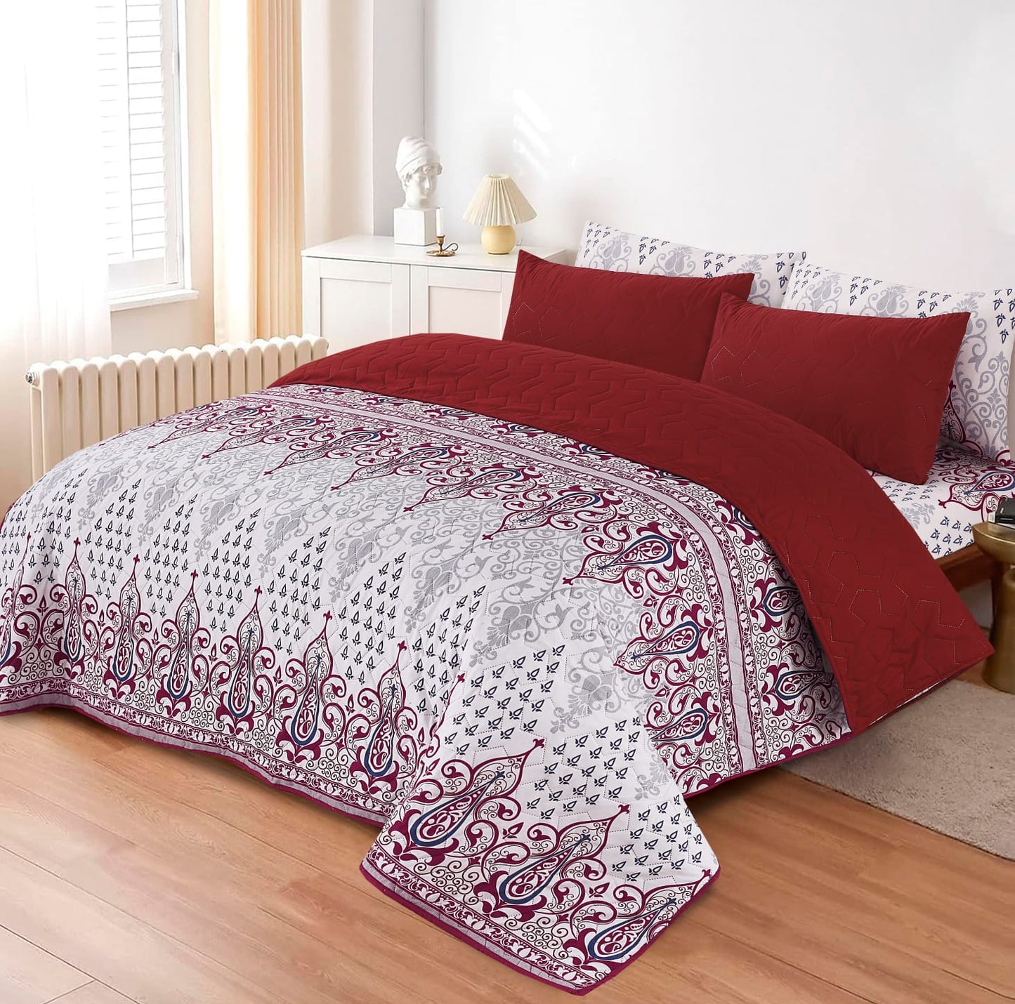 Maroon Paisley Elegance Quilt  6-Piece Printed Bedspread Set